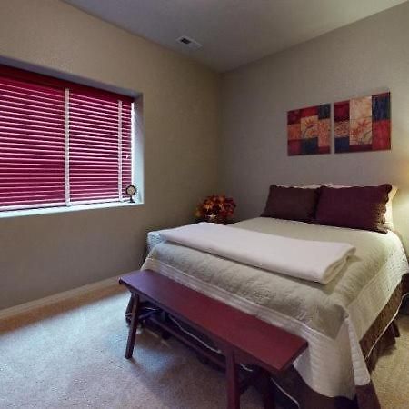 120 Winding Meadow By Vacation Rentals For You Моньюмент Екстер'єр фото
